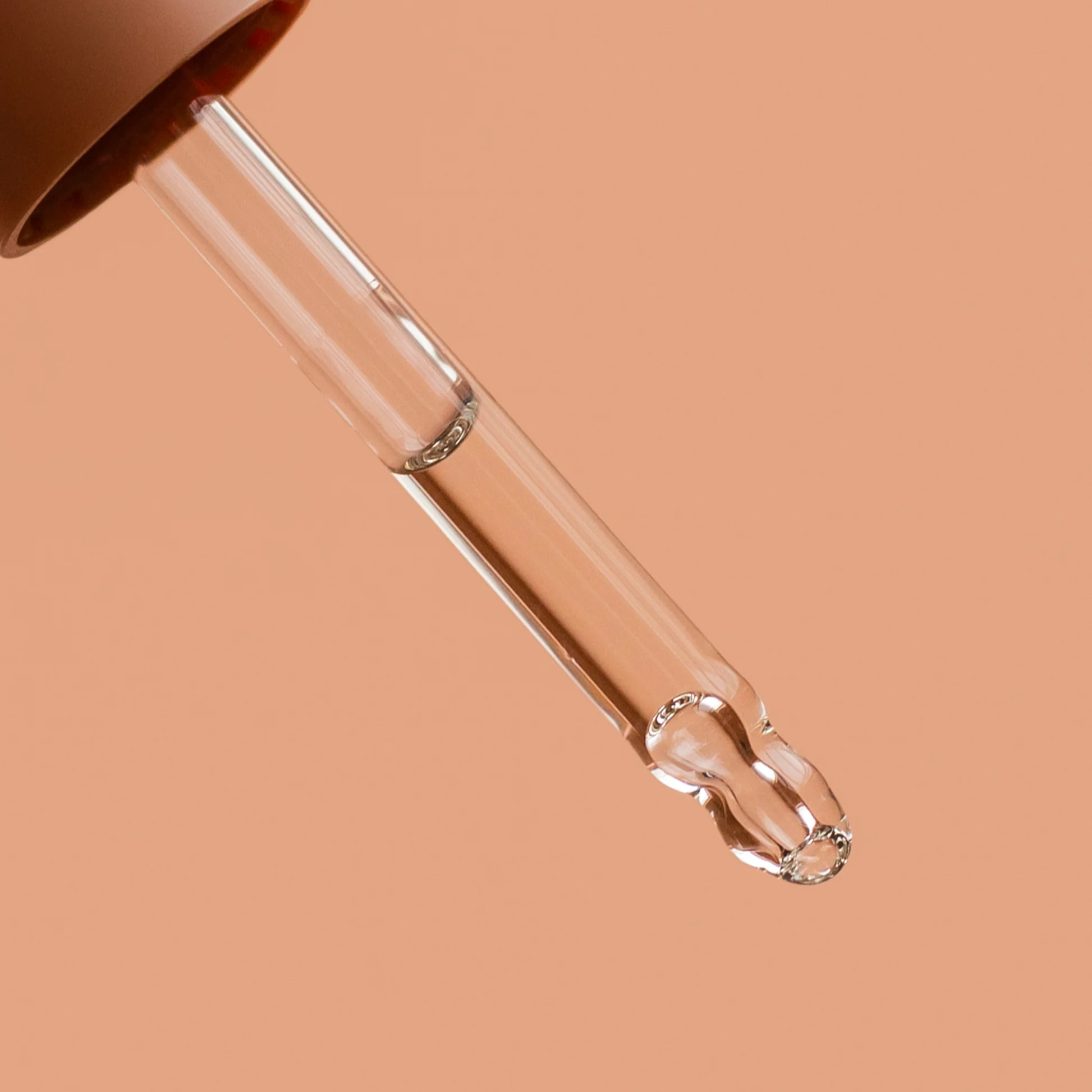 Huile à cuticules avec vitamine E et squalane